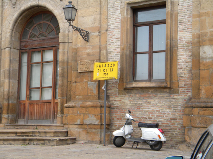 002 MUNICIPIO PIAZZA ARMERINA.jpg